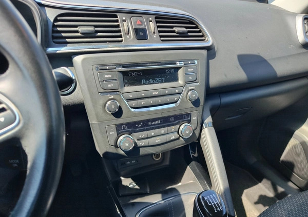 Renault Kadjar cena 64900 przebieg: 123040, rok produkcji 2017 z Pyzdry małe 121
